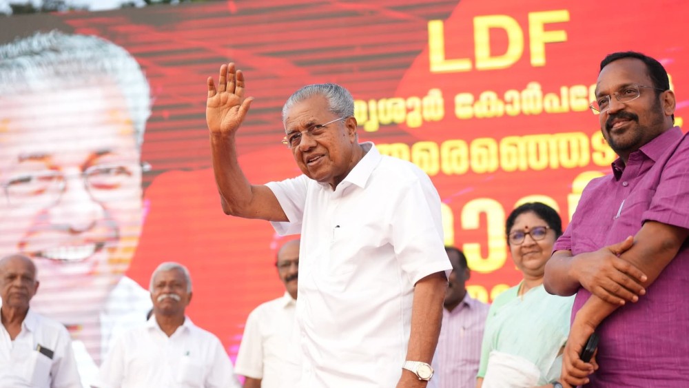 Kerala CM condemns uprooting of Muslim families in Indian state of Karnataka 